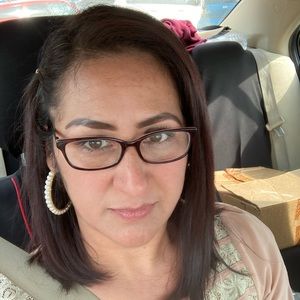 Meet your Posher, Luisa